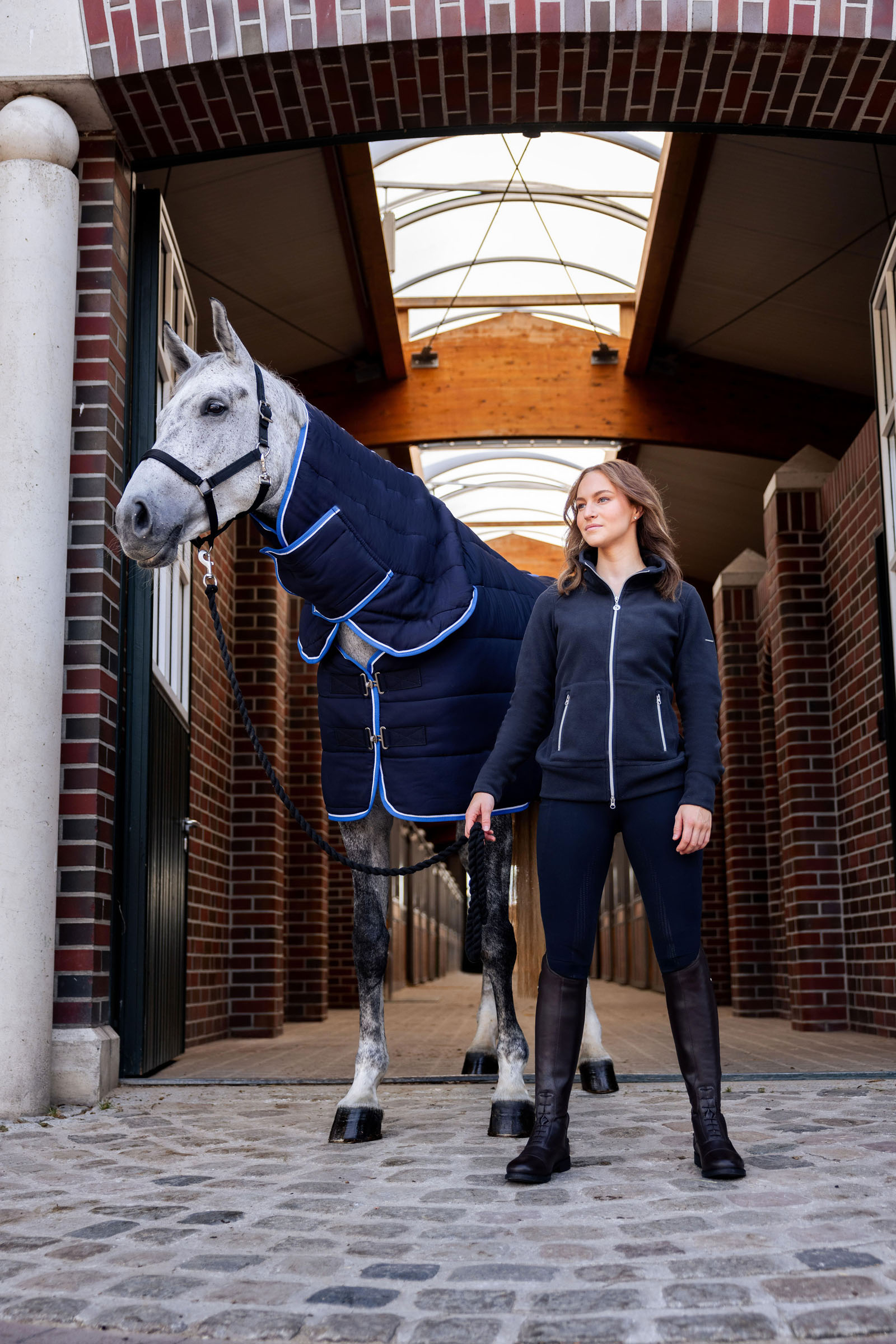 Horze Glasgow Stalldecke / Unterdecke mit Halsteil, 150g