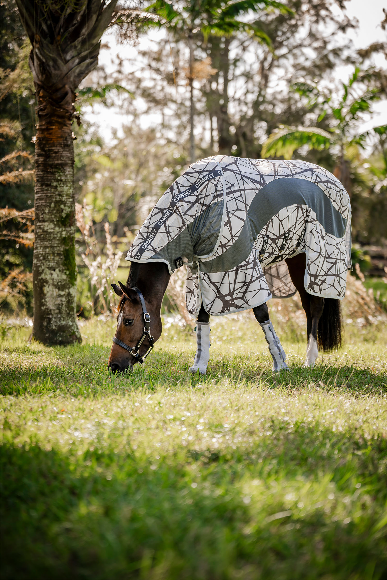 Horseware Amigo CamoFly Fliegendecke mit abnehmbarem Halsteil