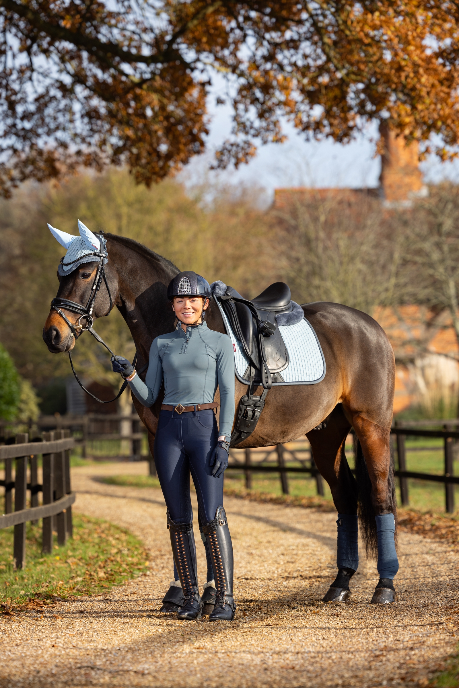 LeMieux Suede Square Dressurschabracke