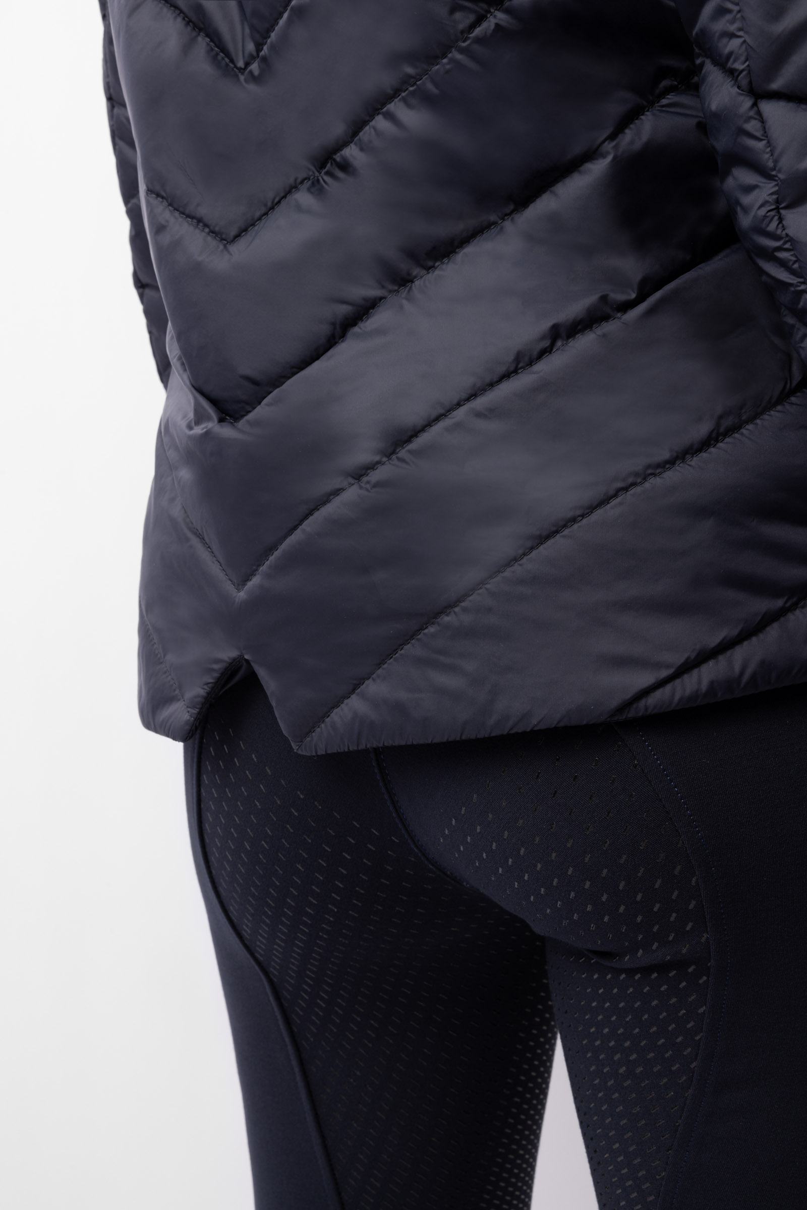 Horze Aurora Gefütterte Damen Parka Reitjacke mit abnehmbarem Rock