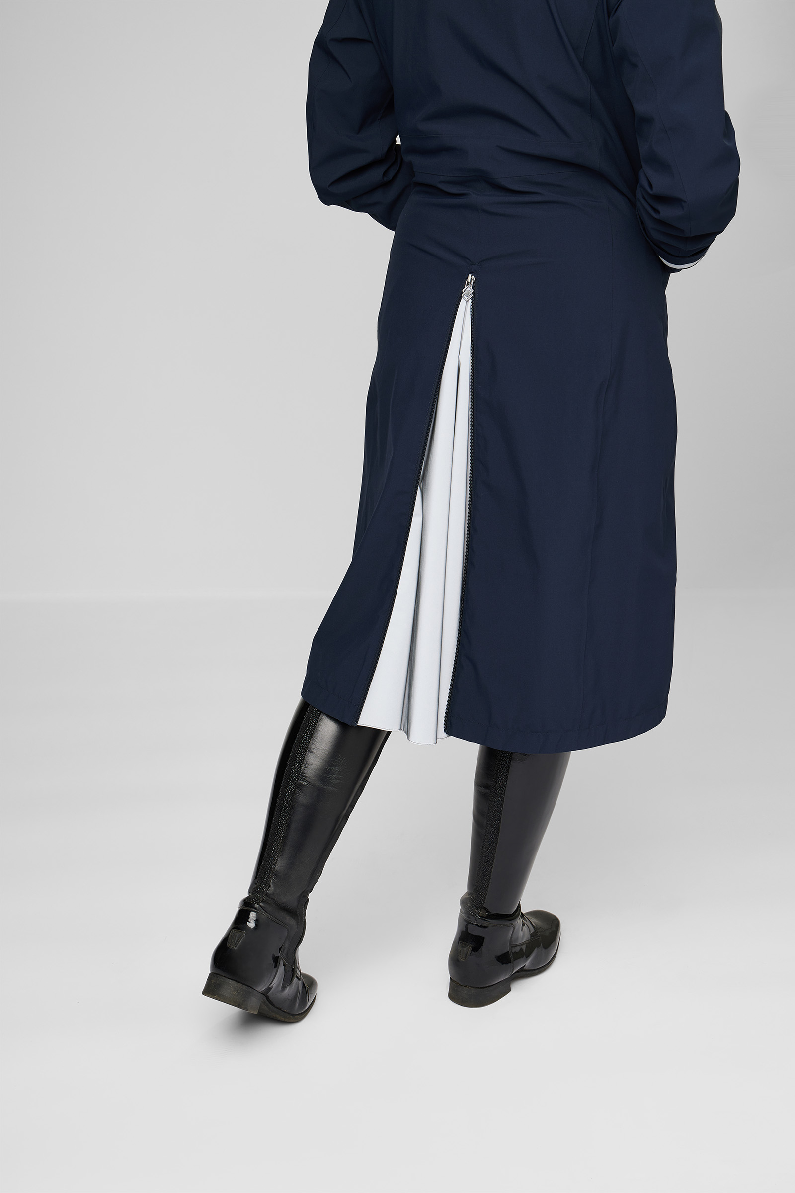 LeMieux Amelie wasserdichter, leichter Reitmantel für DamenLeMieux Amelie leichter, wasserdichter Damen Reitmantel