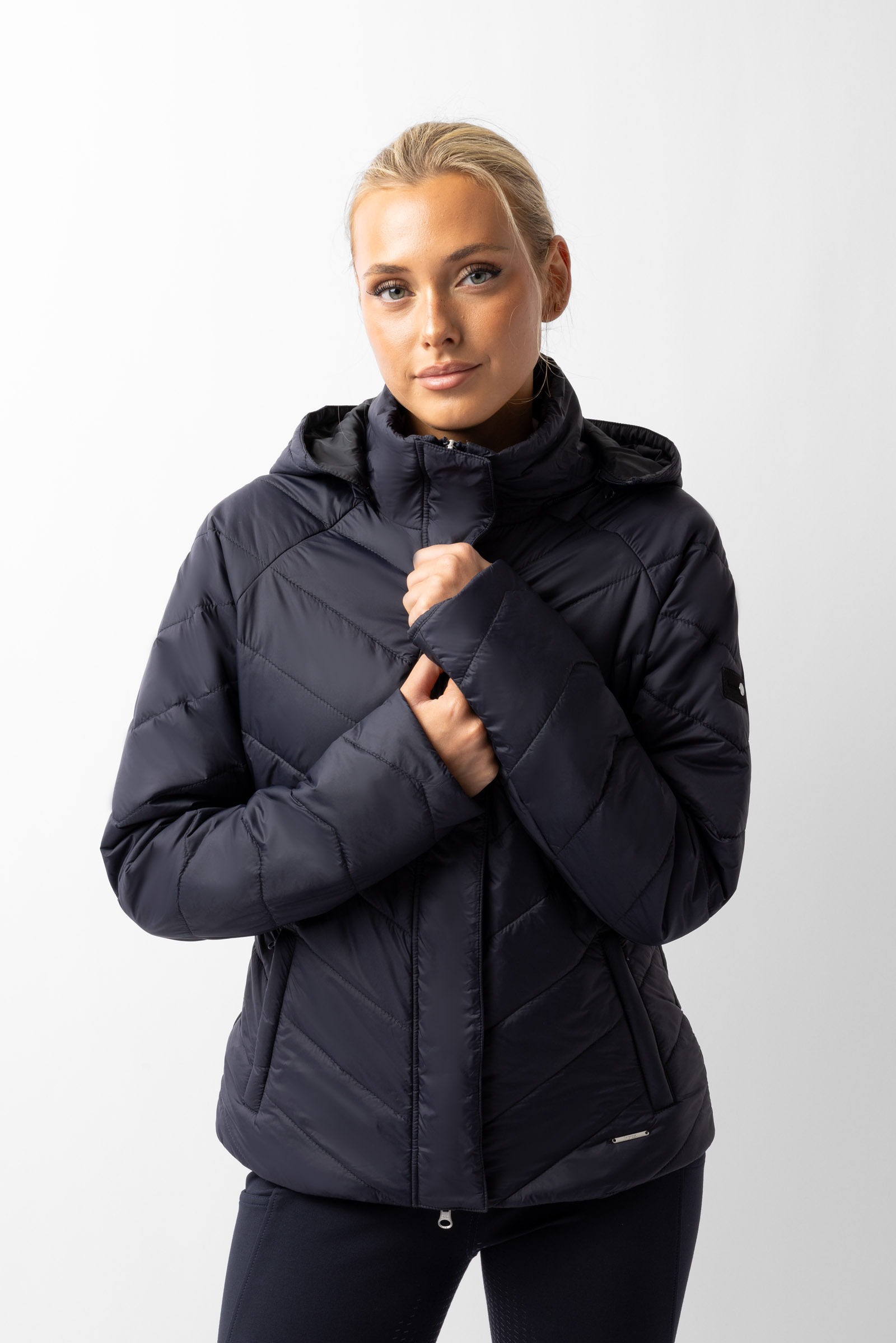 Horze Aurora Gefütterte Damen Parka Reitjacke mit abnehmbarem Rock