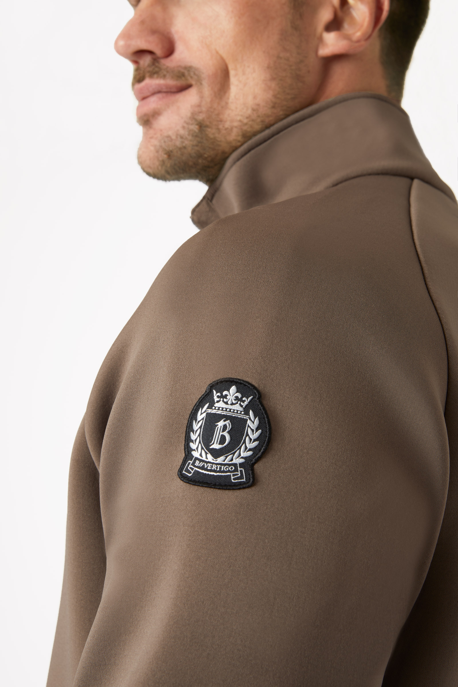 B Vertigo Nicolas Herren Funktionssweatshirt mit Rei&szlig;verschlusstaschen