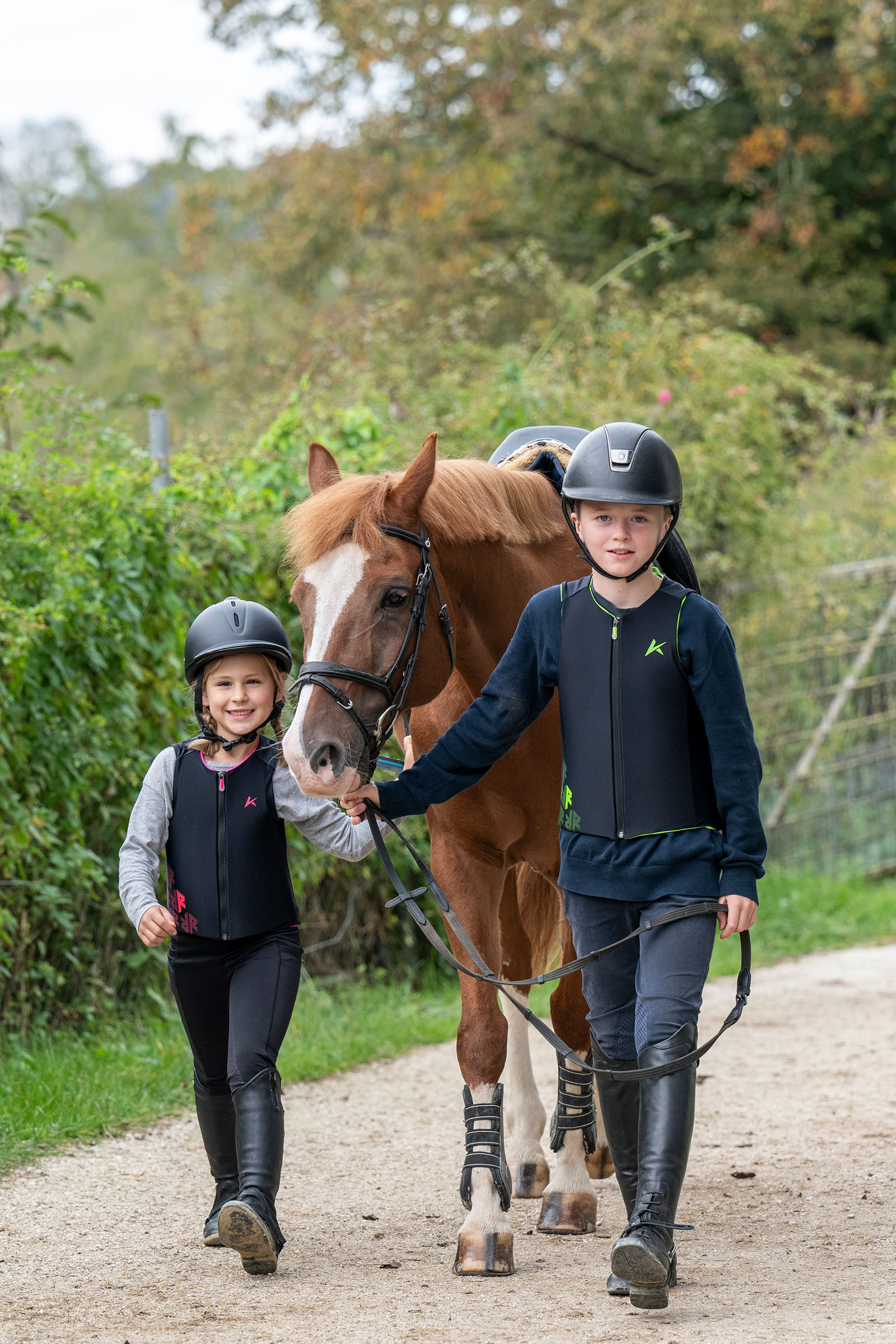 Komperdell Flex Fit Pro Junior Ballistic Weste mit R&uuml;ckenprotektor