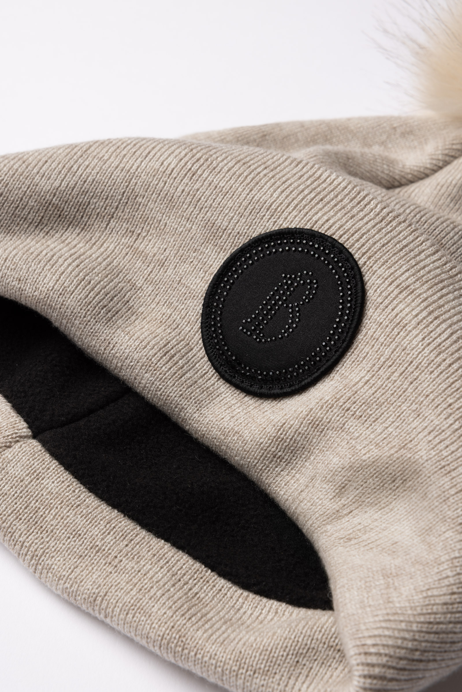 B Vertigo Sydney Strickmütze mit abnehmbarem Bommel