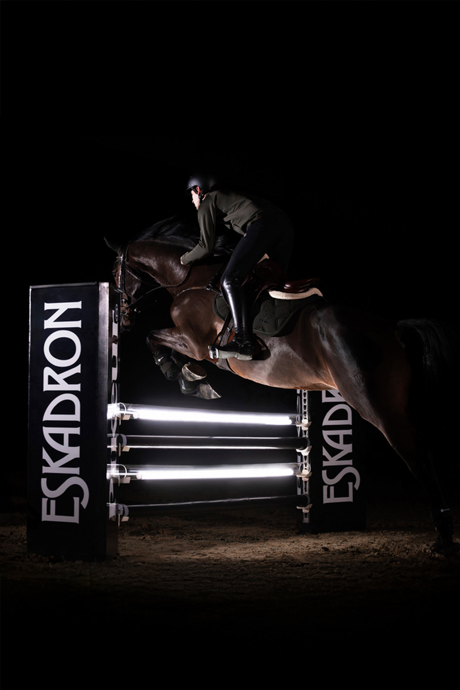 Eskadron Dynamics AW25 Softshell Bicross Vielseitigkeitsschabracke