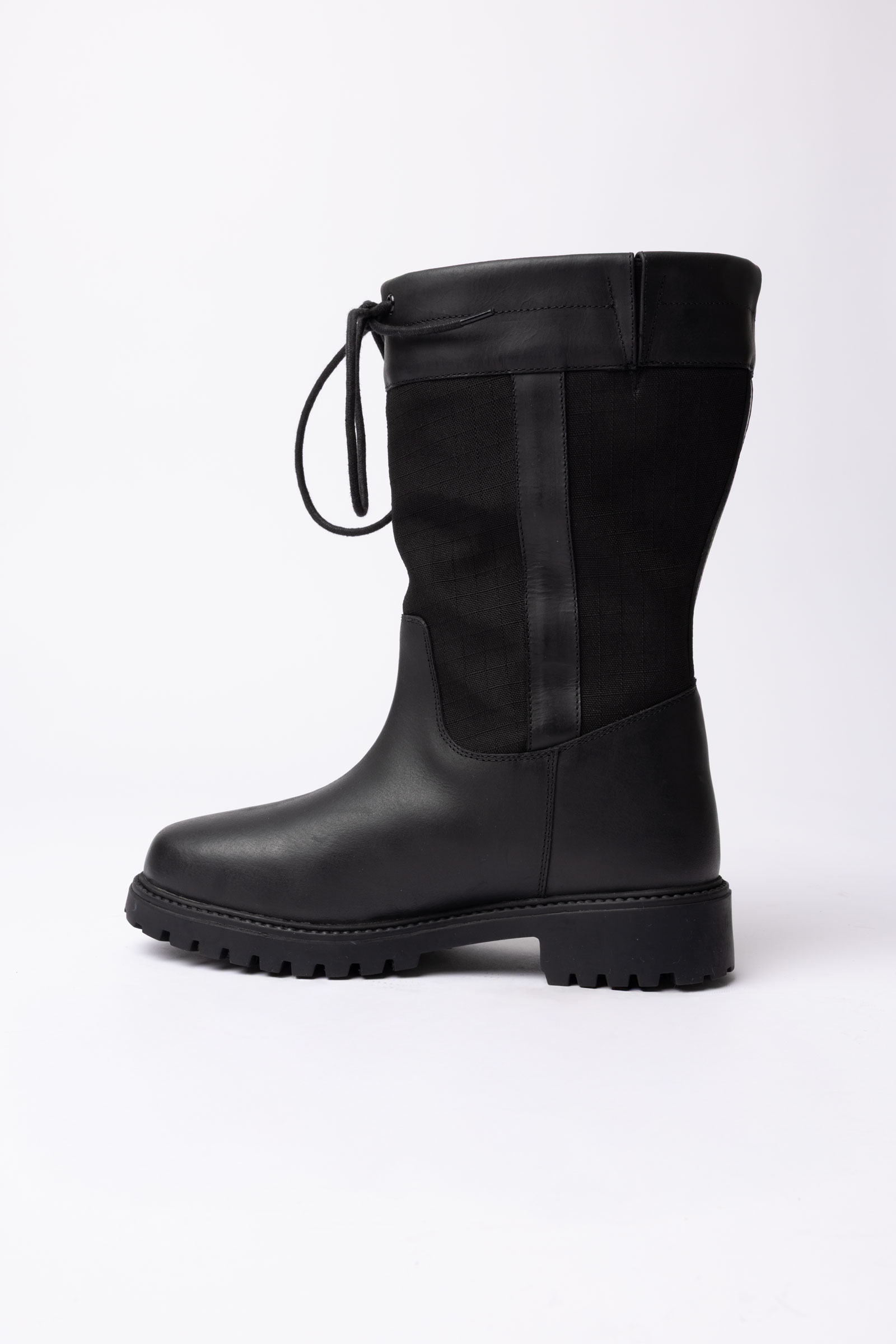 Horze York wasserdichte Outdoorstiefel mit mittelhohem Schaft