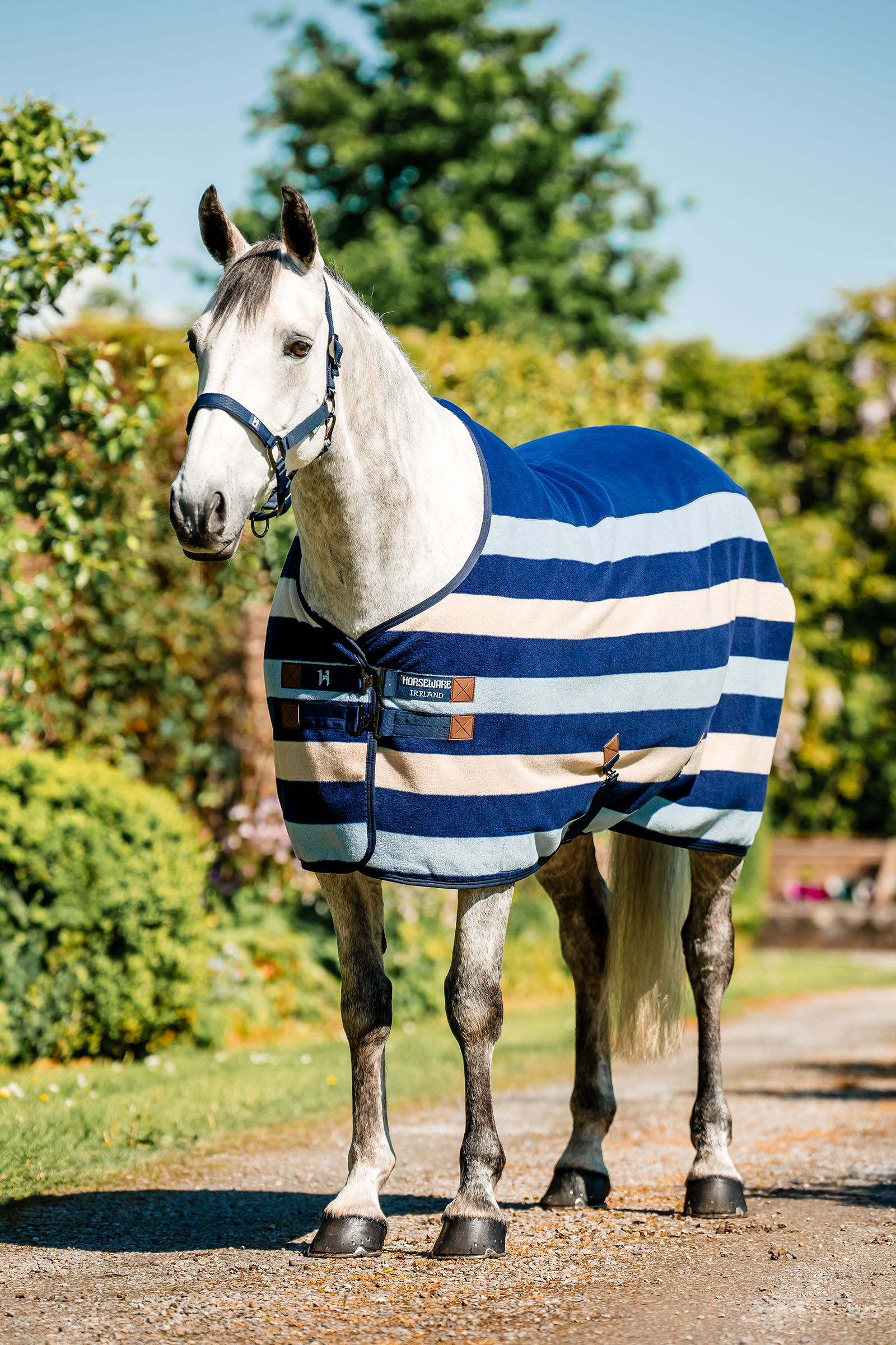 Witney Navy Horseware Newmarket Fleece Abschwitzdecke