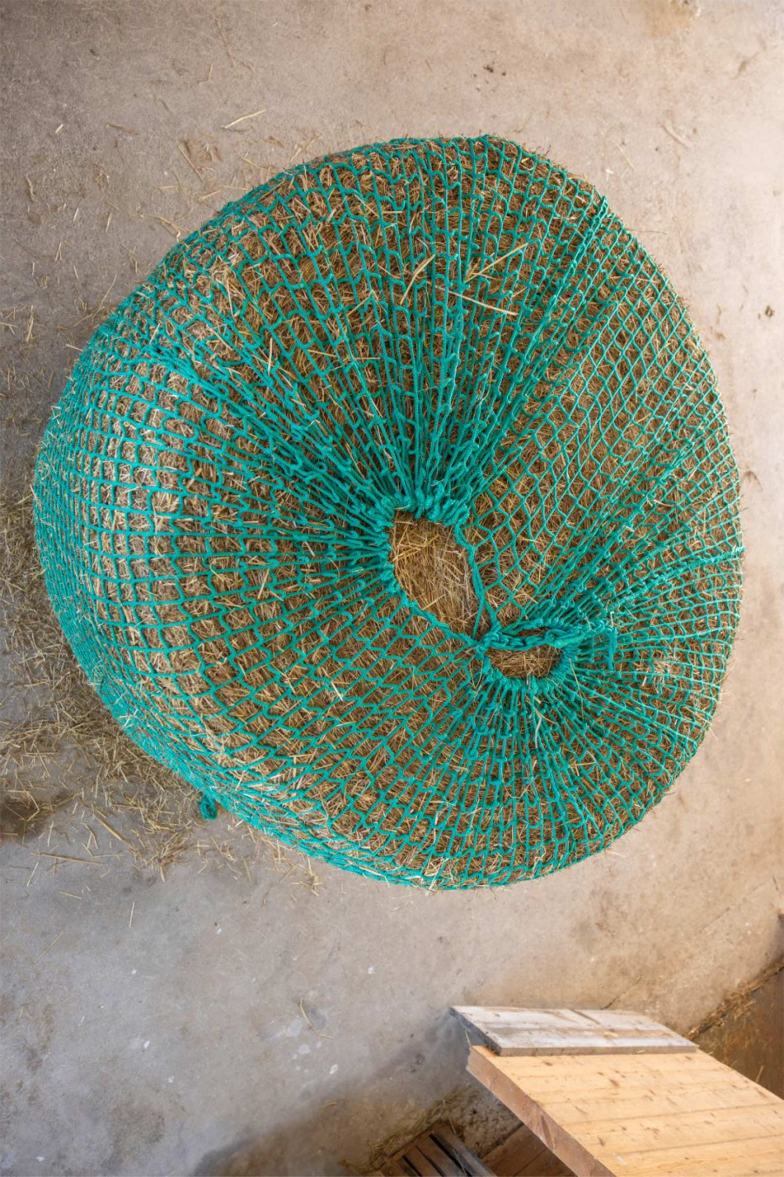 Kerbl Heunetz f&uuml;r Rundballen, h&auml;ngbar