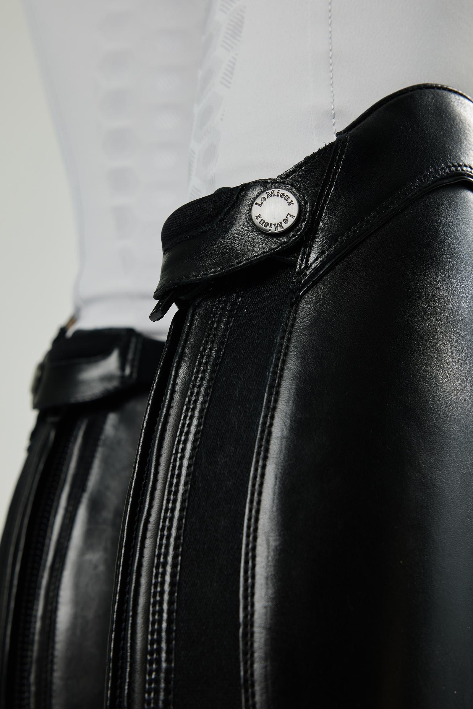 LeMieux Reitstiefel mit Schn&uuml;rung, regul&auml;re Schafth&ouml;he