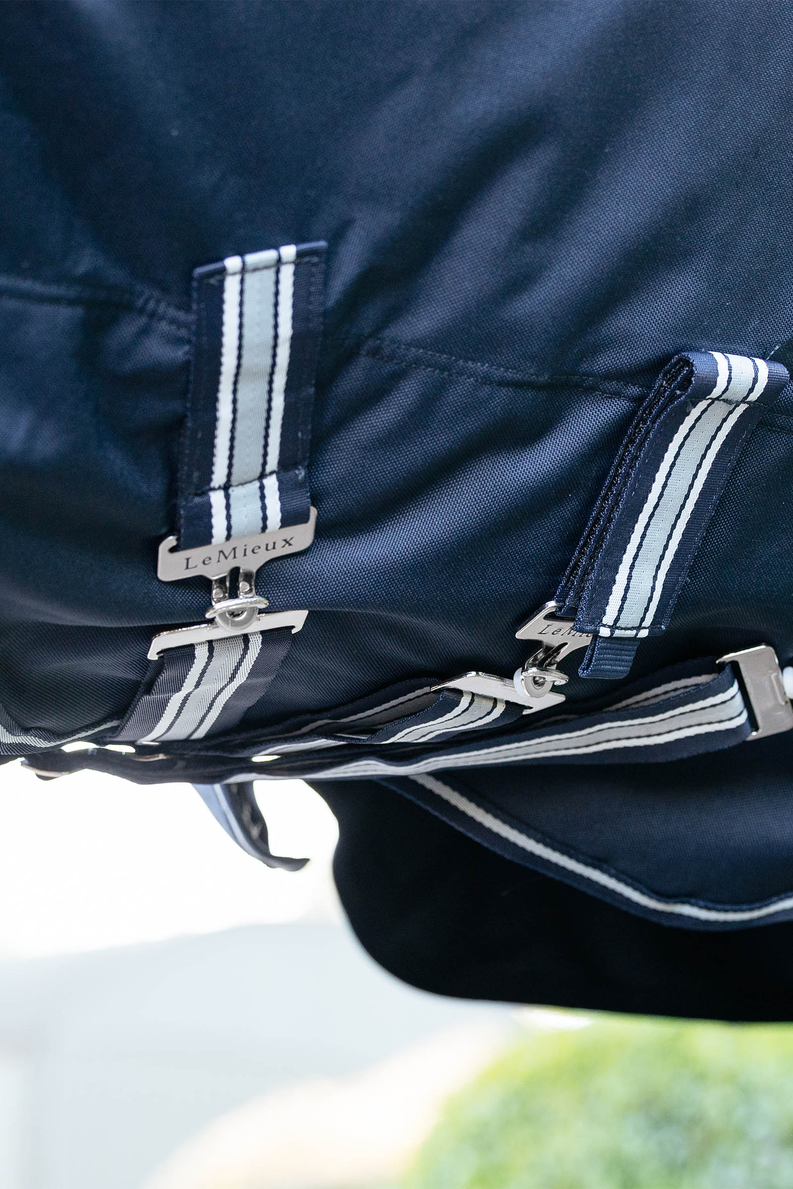 LeMieux Arika Storm-Tek Outdoordecke mit abnehmbarem Halsteil, 100 g