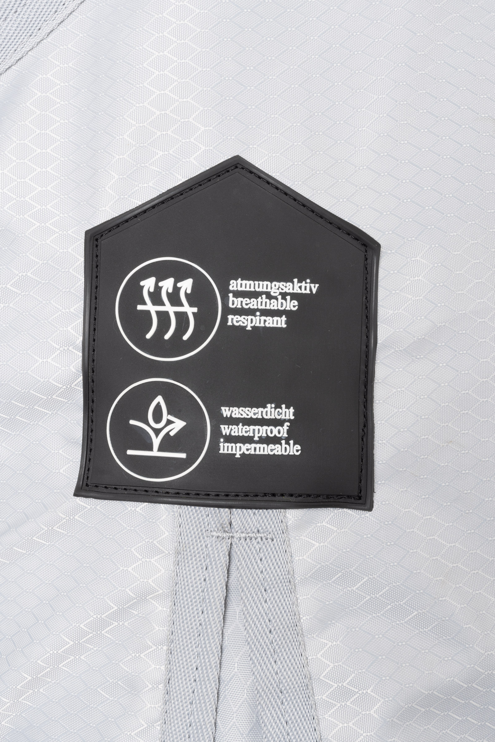 Horze Nevada 600D Regendecke, 0g